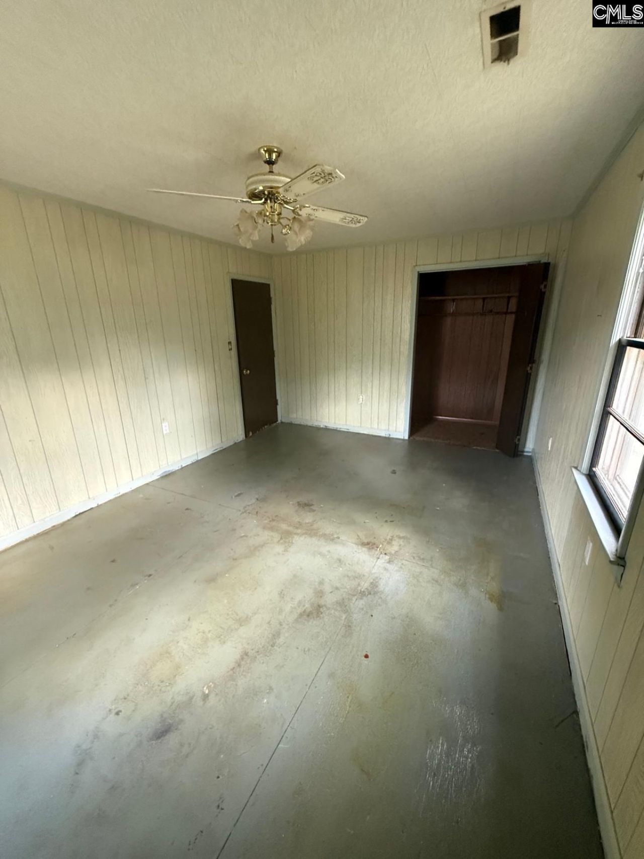 967 Boulevard Road  Photo 13