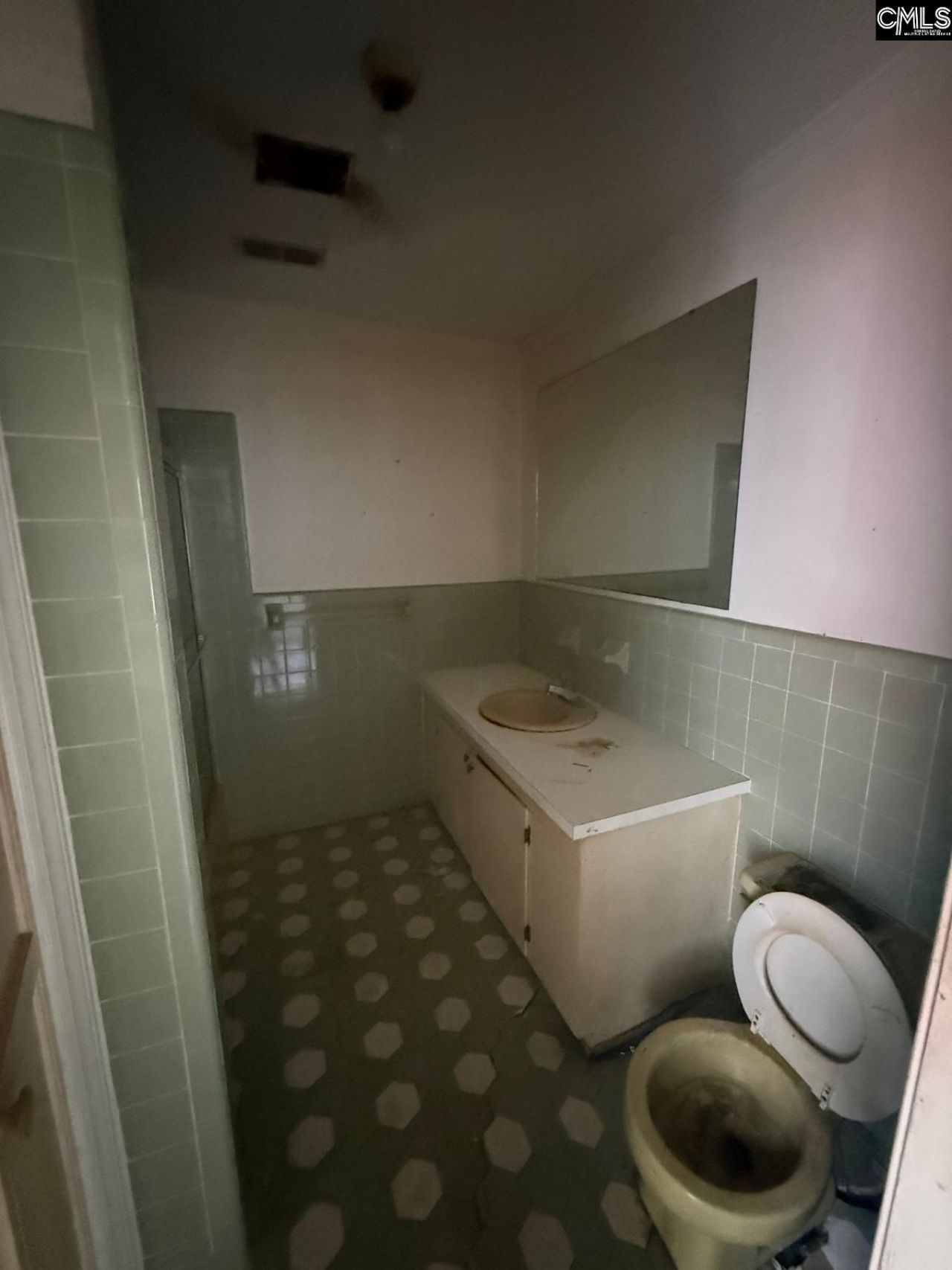 967 Boulevard Road  Photo 16