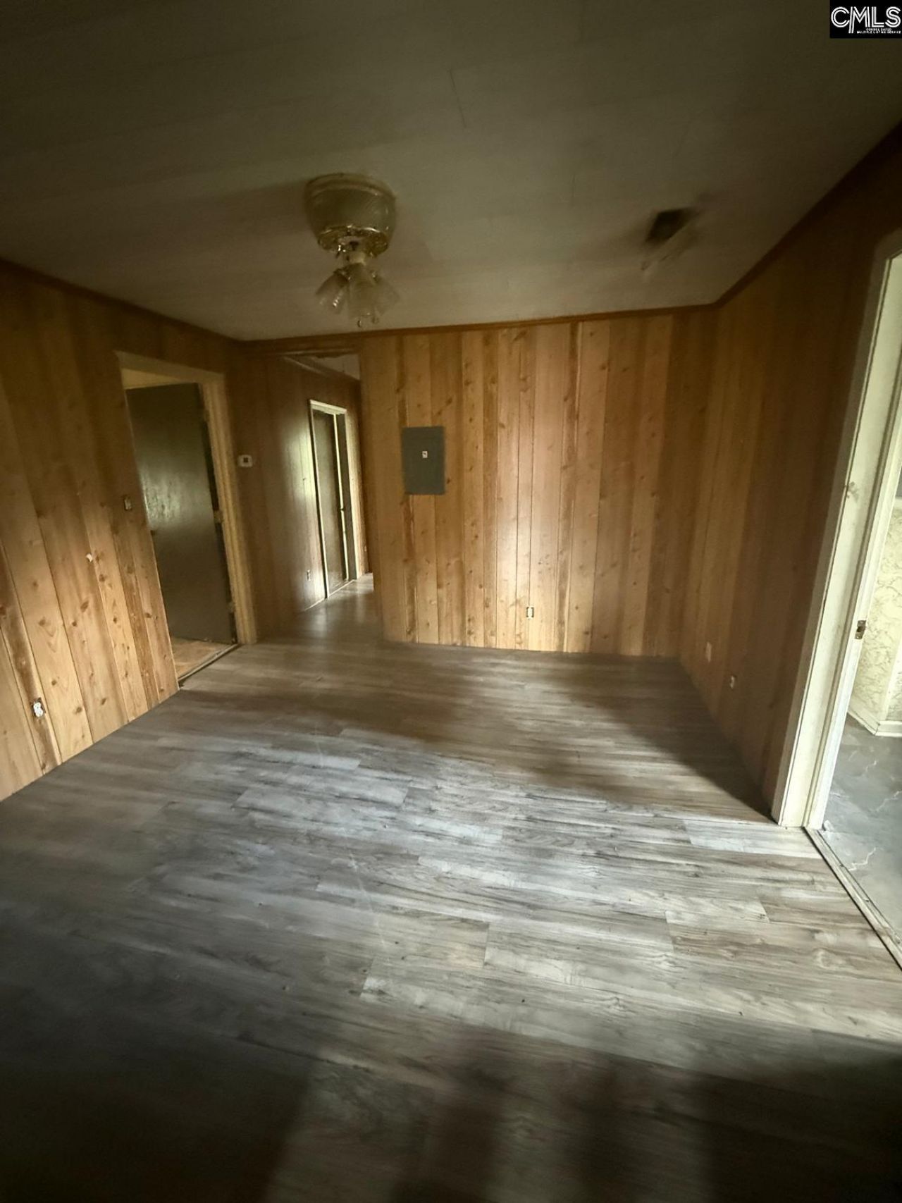967 Boulevard Road  Photo 17