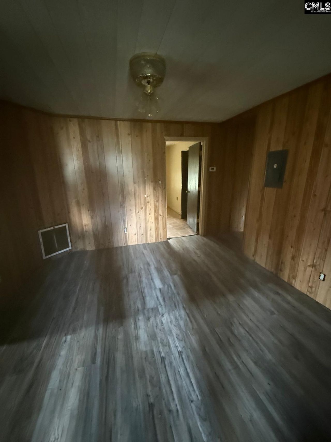 967 Boulevard Road  Photo 18