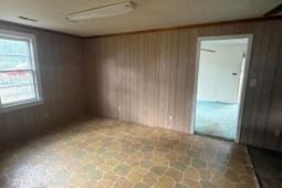 967 Boulevard Road  photo 4