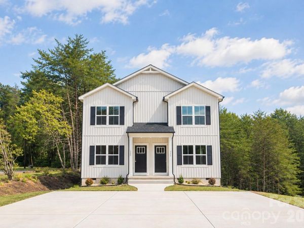239-241 6th Avenue Drive SW, Conover, NC 28613