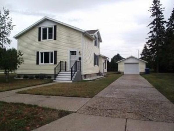 210 N Staffon Street, Ludington, MI 49431