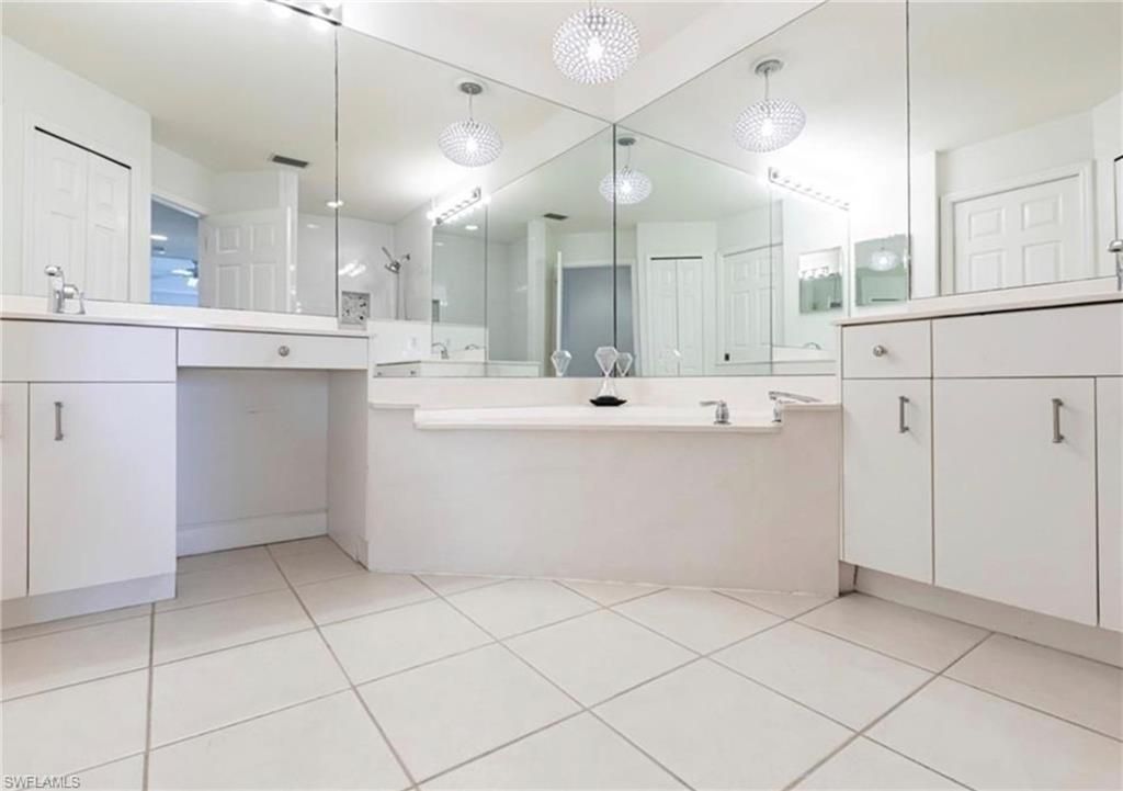 8451 Southbridge Dr, Unit 3, Estero, FL 33967 Photo