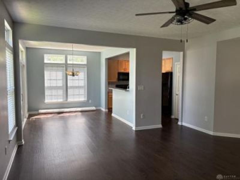 2562 King Arthur Way, Beavercreek, OH 45431 Photo 10