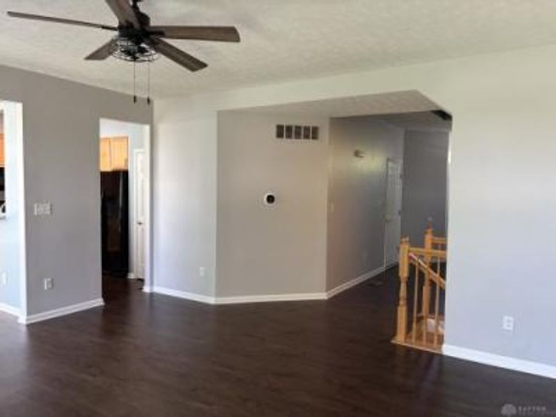 2562 King Arthur Way, Beavercreek, OH 45431 Photo 11