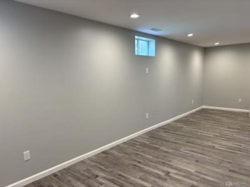 2562 King Arthur Way, Beavercreek, OH 45431 Photo 18