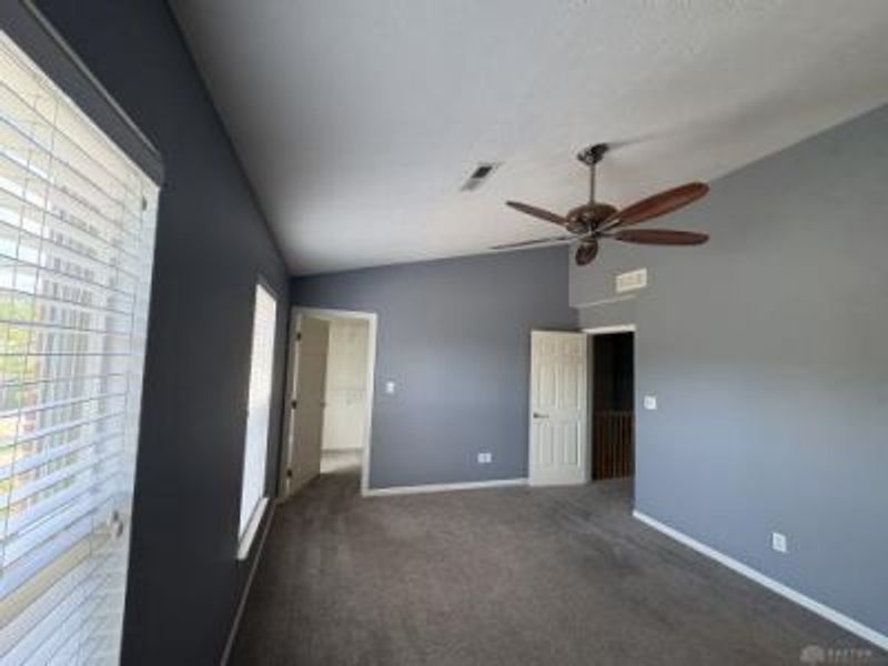 2562 King Arthur Way, Beavercreek, OH 45431 Photo 25