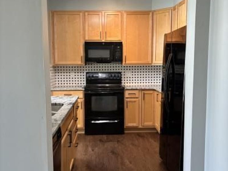 2562 King Arthur Way, Beavercreek, OH 45431 Photo 9