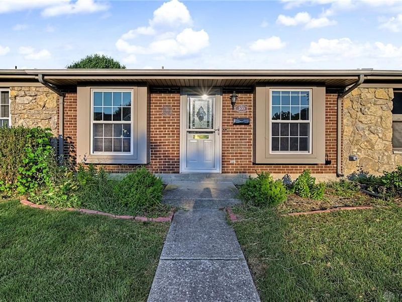 109 E Van Lake Drive, Vandalia, OH 45377 Photo 7