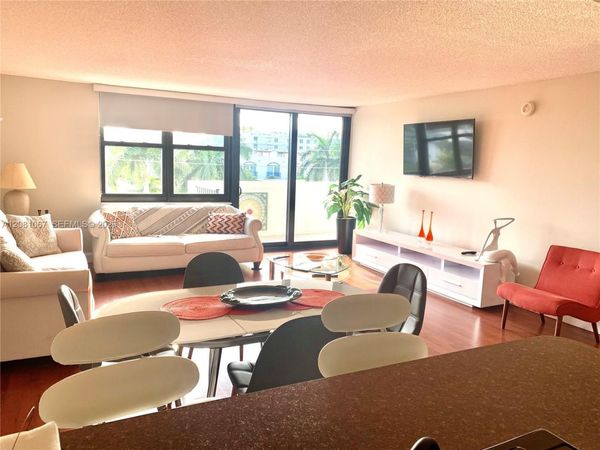 10101 E Bay Harbor Dr , Unit 401, Bay Harbor Islands, FL 33154