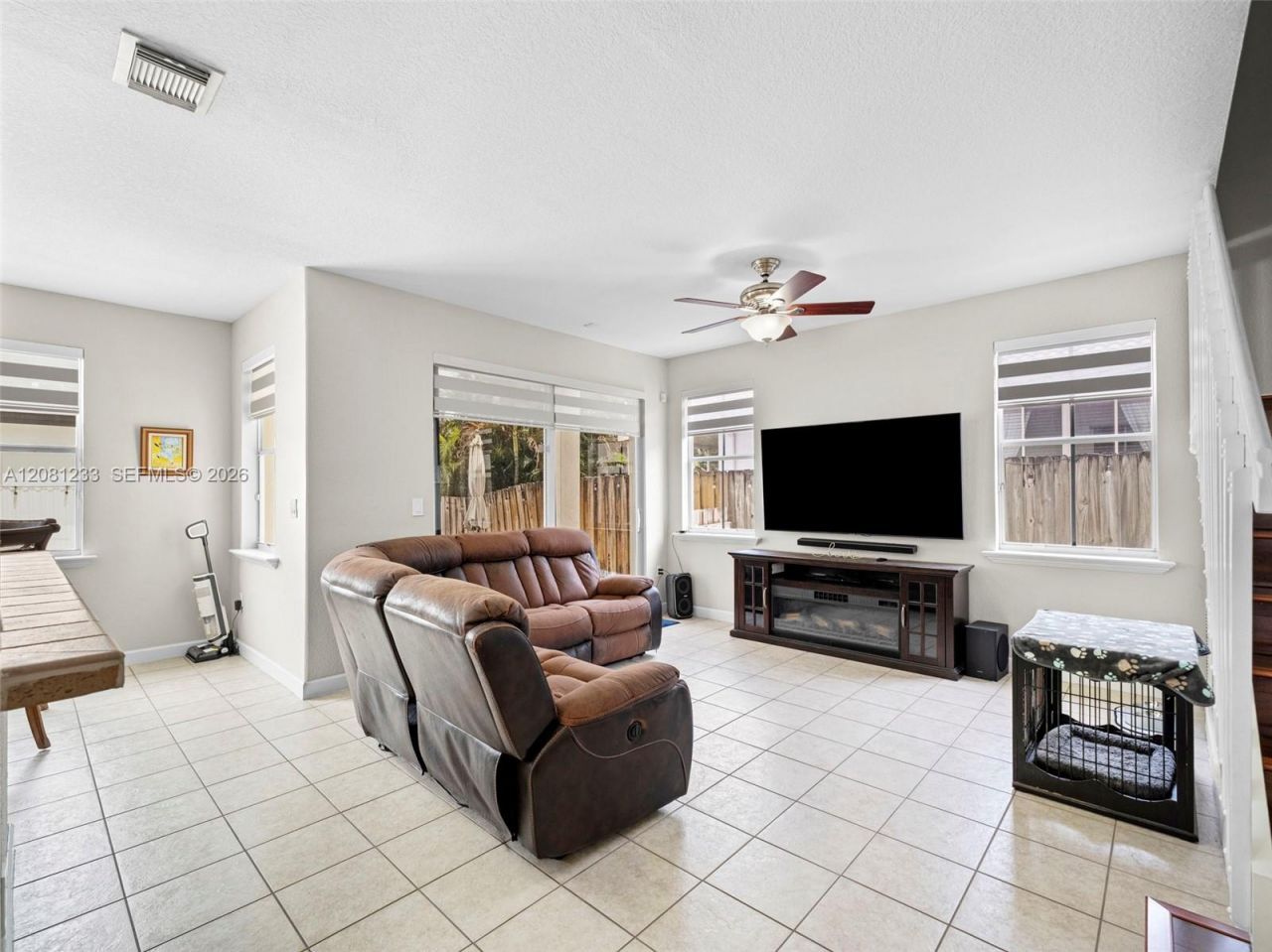 15541 SW 21st Ter , Miami, FL 33185 Photo