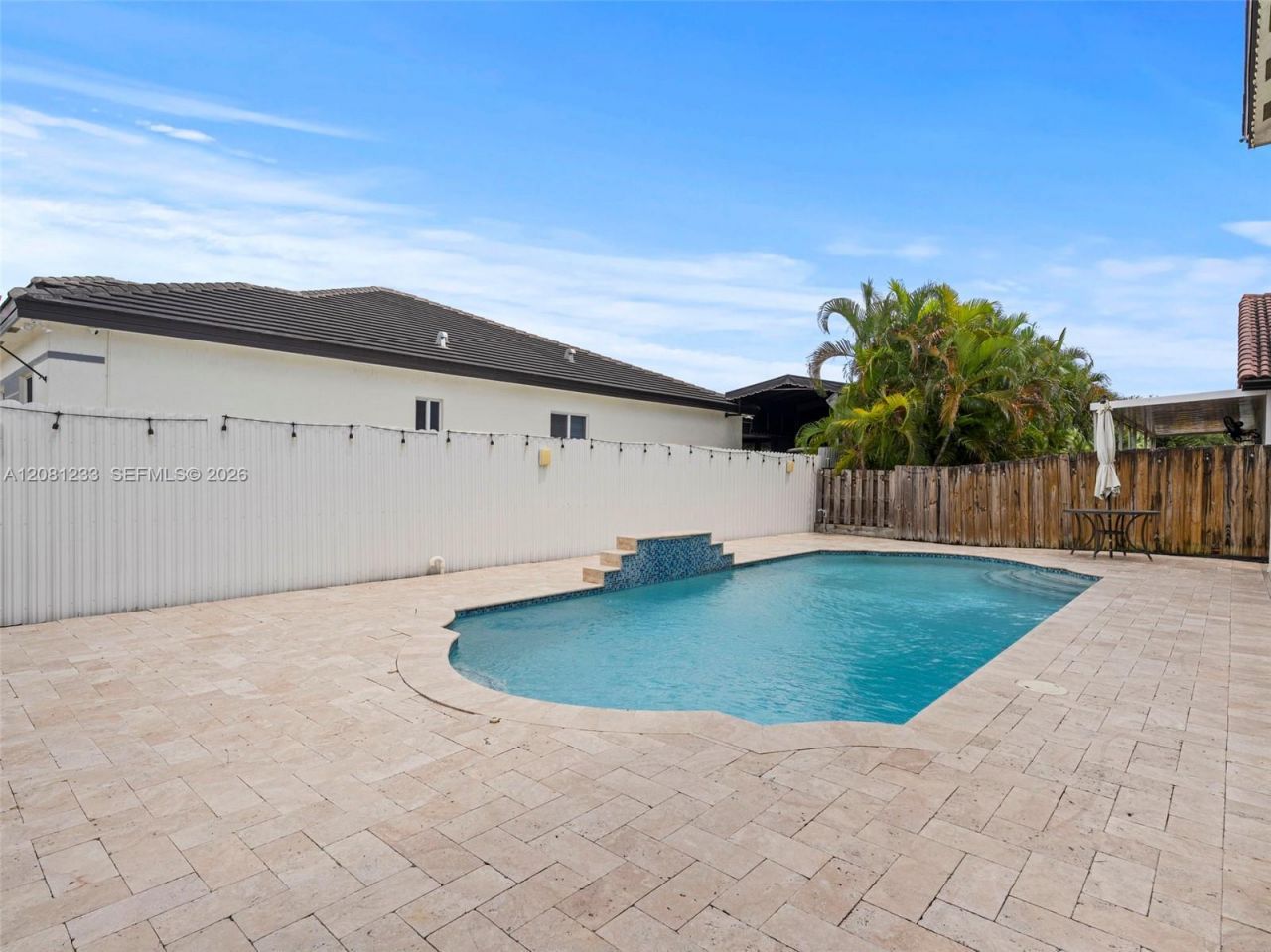15541 SW 21st Ter , Miami, FL 33185 Photo
