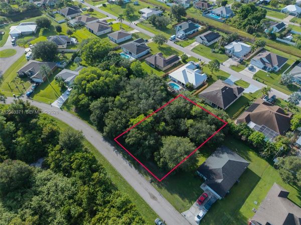265 N Wakefield Cir , Port St. Lucie, FL 34953