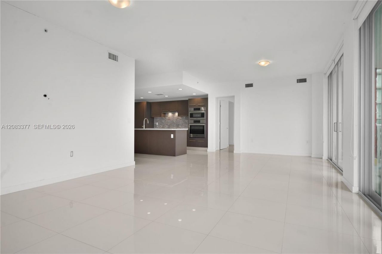 7825 NW 107th Ave, Unit 411, Doral, FL 33178 Photo