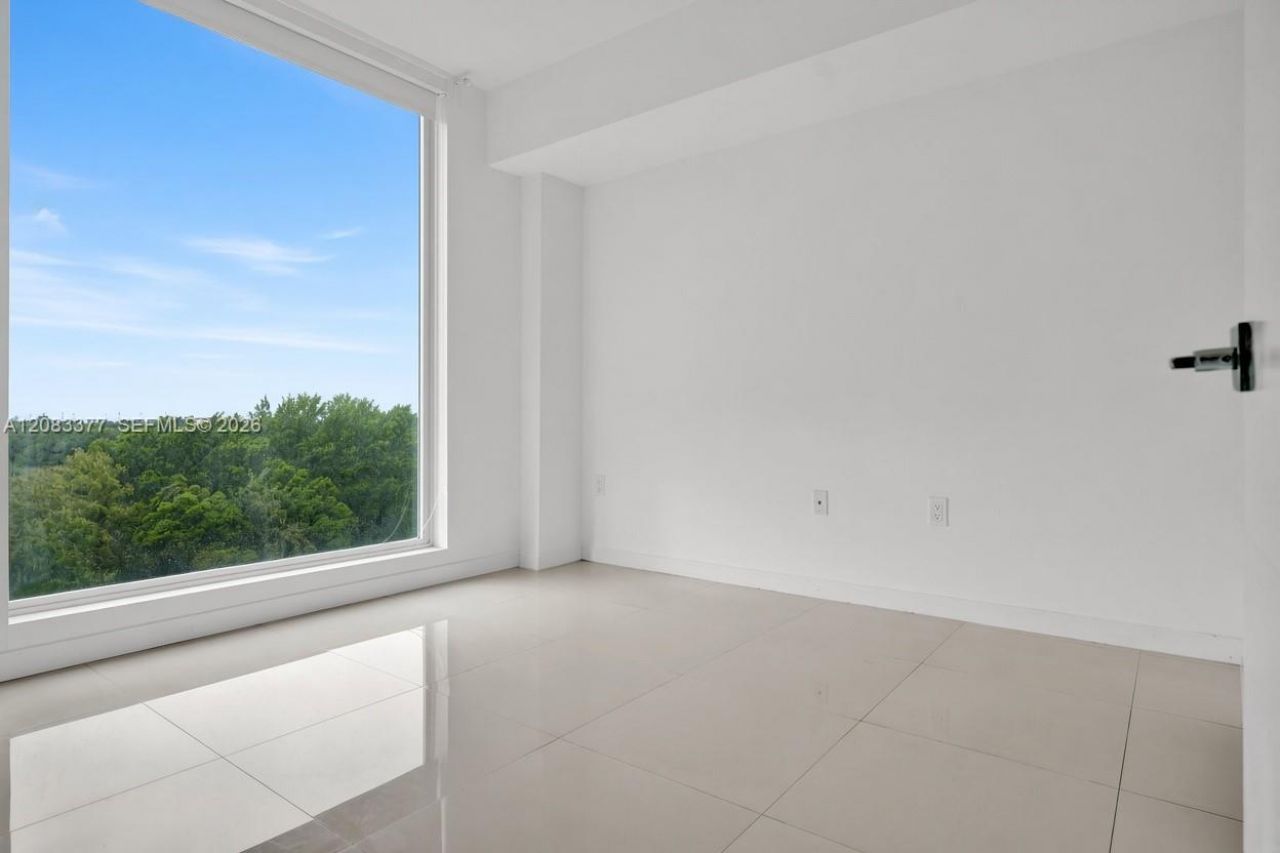 7825 NW 107th Ave, Unit 411, Doral, FL 33178 Photo