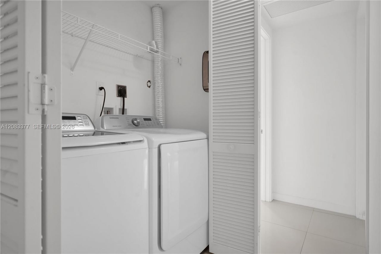 7825 NW 107th Ave, Unit 411, Doral, FL 33178 Photo