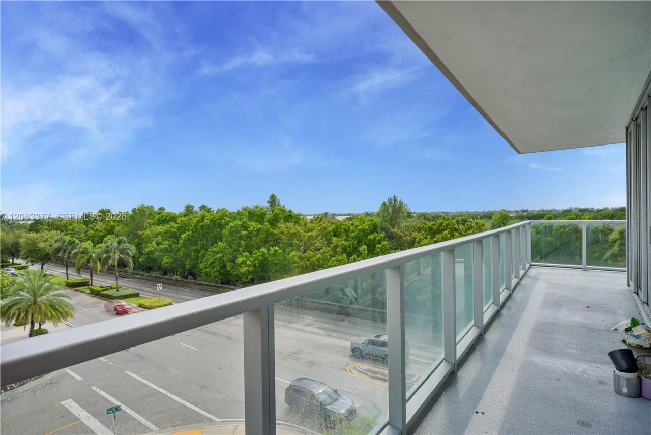 7825 NW 107th Ave, Unit 411, Doral, FL 33178 Photo