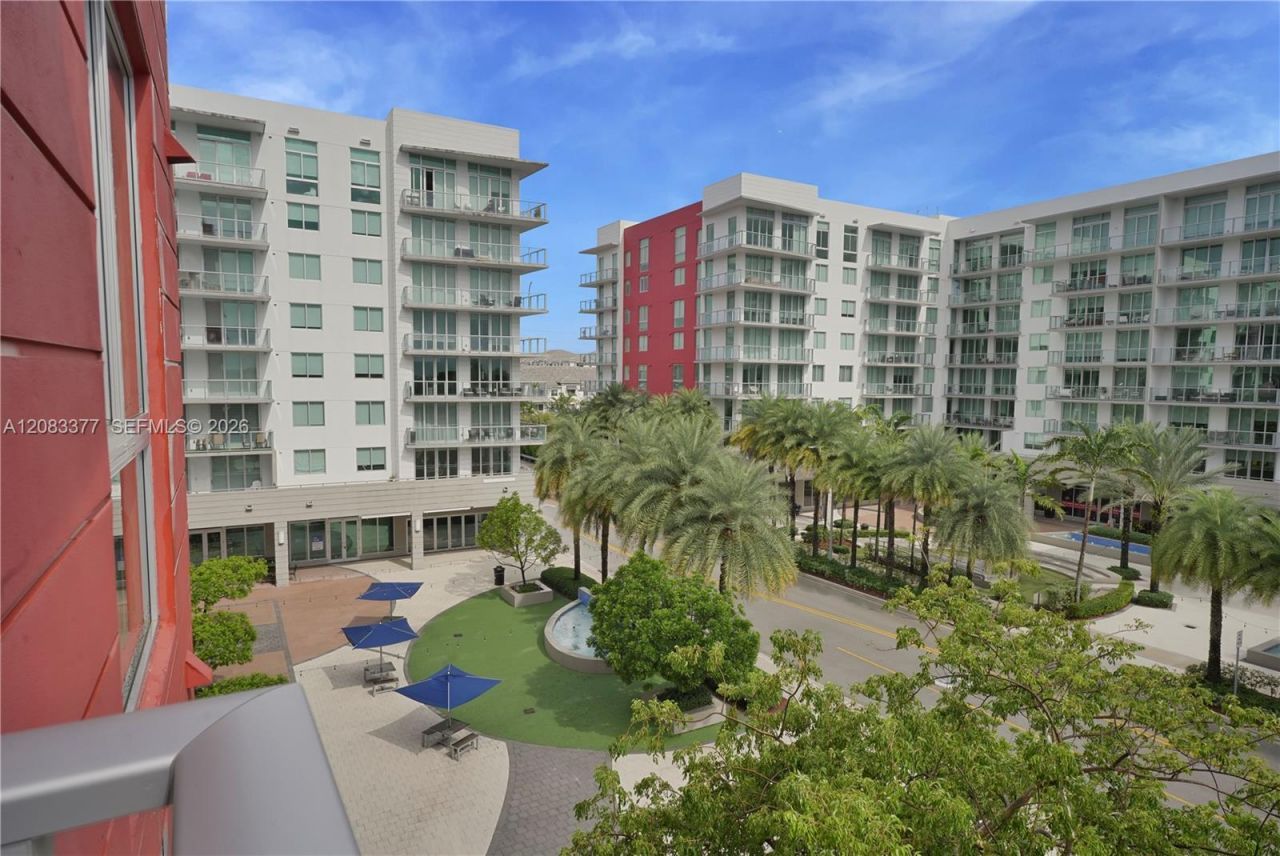 7825 NW 107th Ave, Unit 411, Doral, FL 33178 Photo