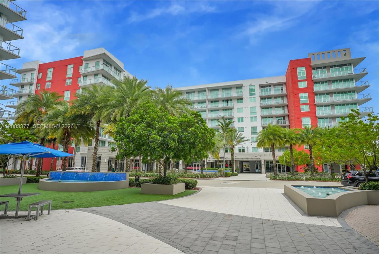 7825 NW 107th Ave, Unit 411, Doral, FL 33178 Photo