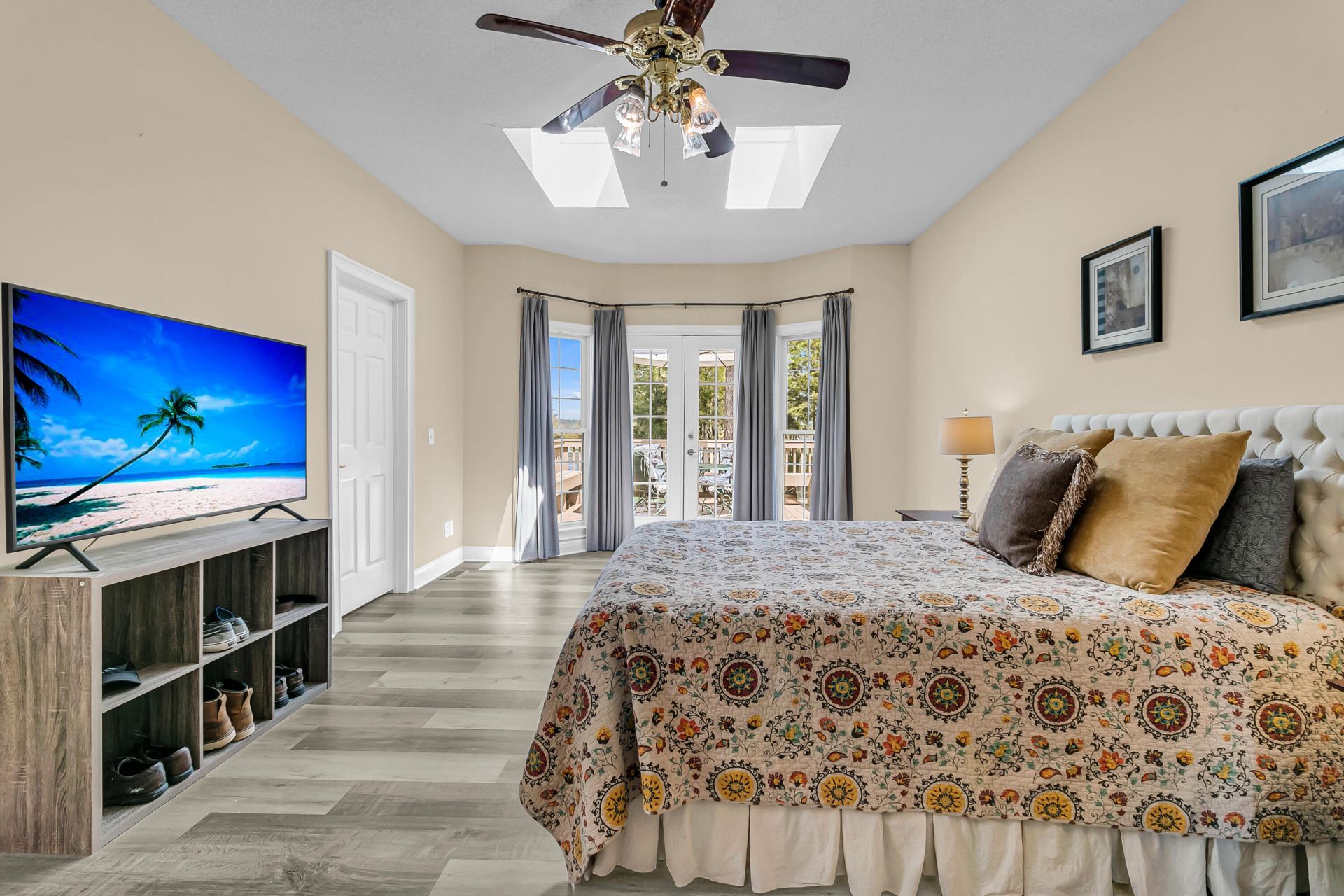 1232 Longpoint Road Photo 27