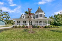 1232 Longpoint Road photo 4