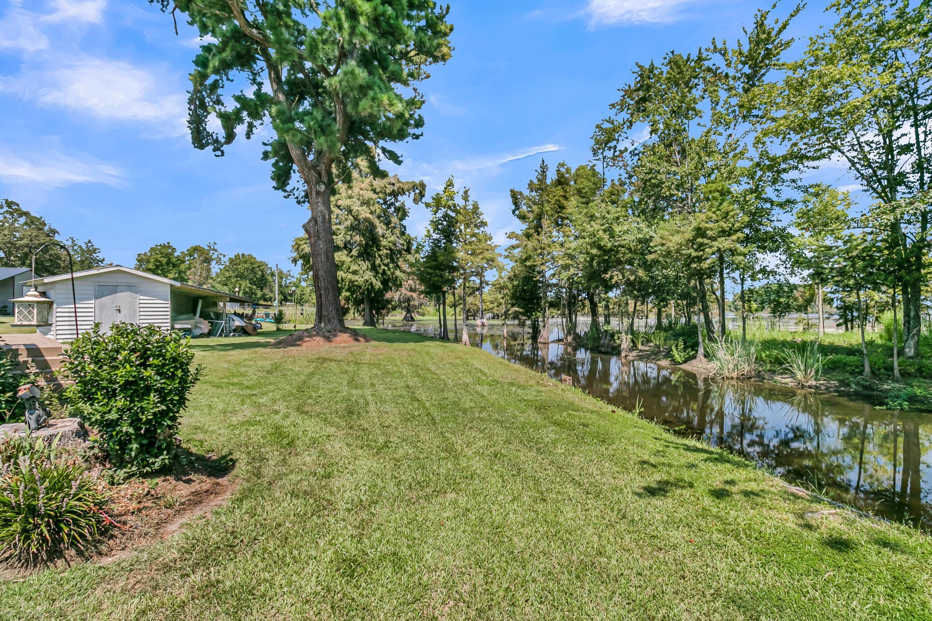 1232 Longpoint Road Photo 63