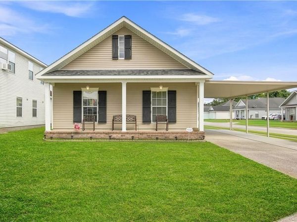 4309 LE MANS Drive , Marrero, LA 70072