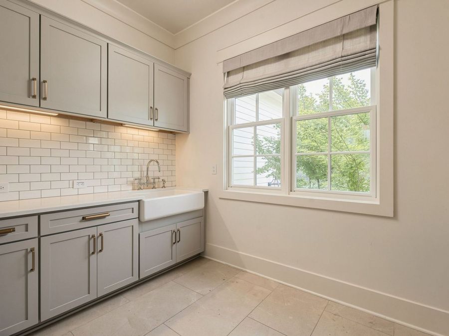 Property Image 70