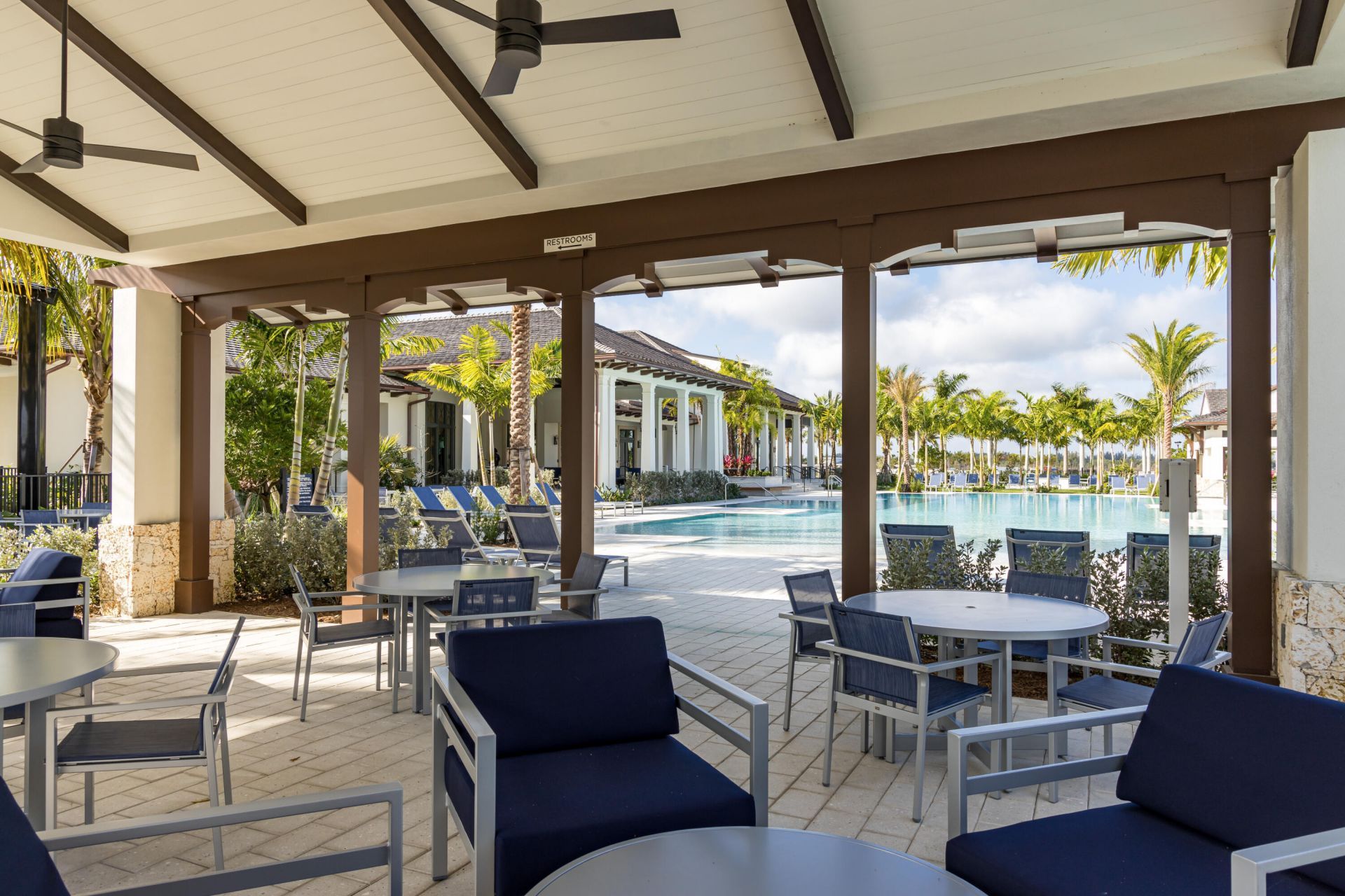 10704 Northbrook Circle, Unit 19 Mystiqu, Palm Beach Gardens, FL 33412 Photo