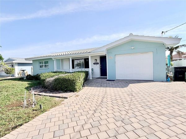 2513 GULF BOULEVARD , BELLEAIR BEACH, FL 33786