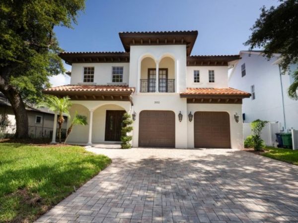 3915 W KENSINGTON AVENUE , TAMPA, FL 33629