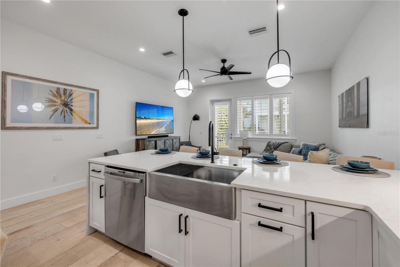 6 Old Feger Drive, New Smyrna Beach, FL 32169 Photo