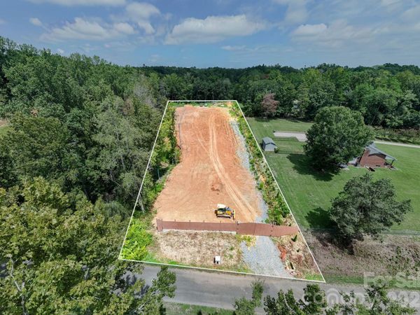 3132 Beaman Avenue , Charlotte, NC 28273