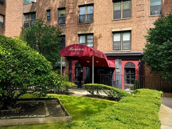 83-05 98 Street , Unit 5B, Woodhaven, NY 11421