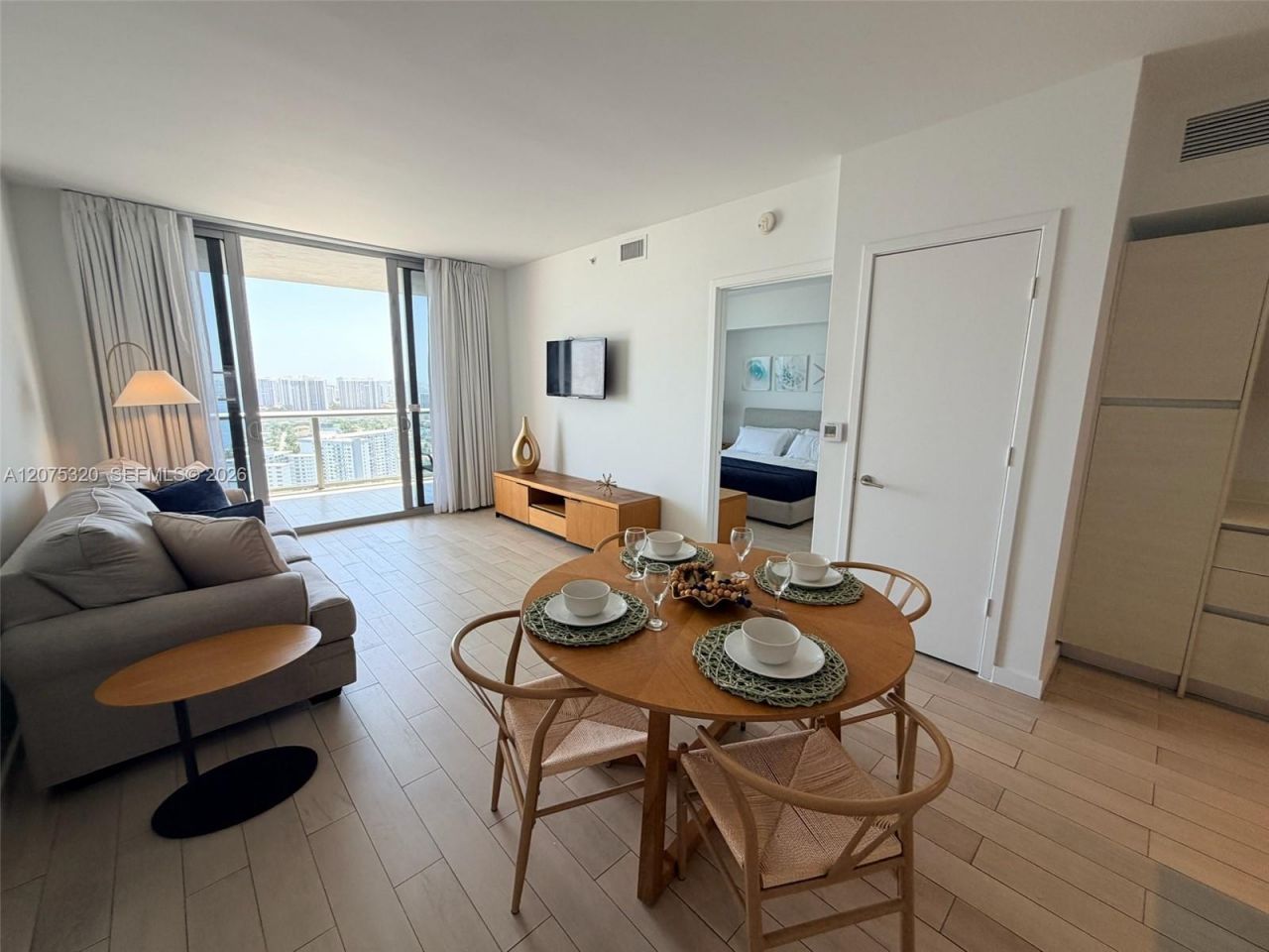 2600 E Hallandale Beach Blvd , Unit T3209, Hallandale Beach, FL 33009 Photo