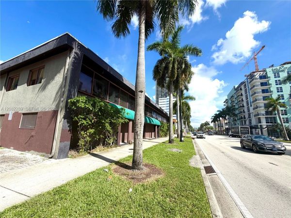 2650 Biscayne Blvd , Miami, FL 33137