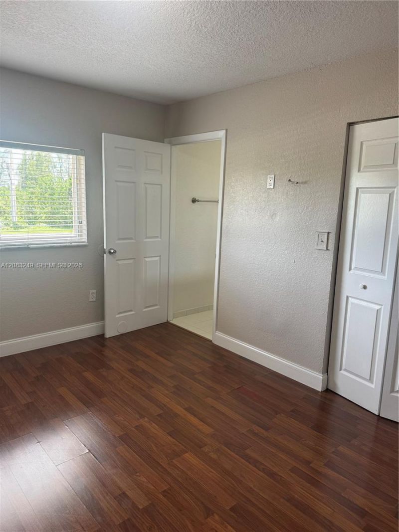 6801 W 36th Ave , Unit 204, Hialeah, FL 33018 Photo
