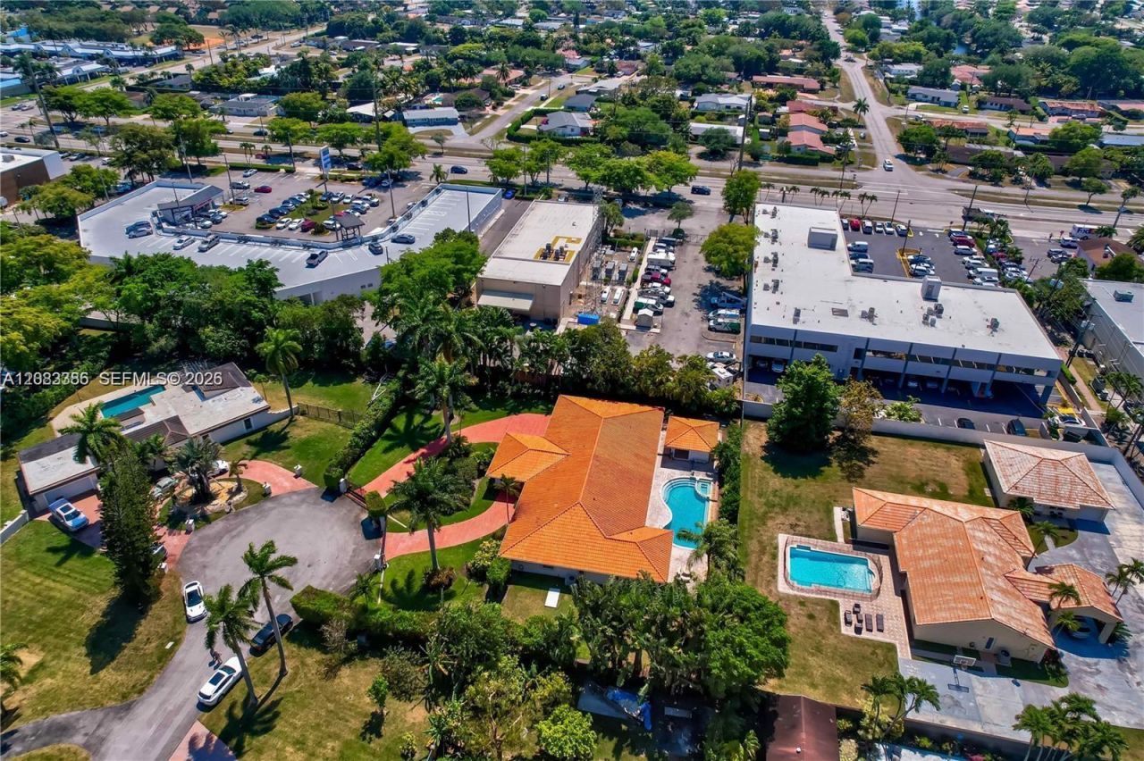 7080 SW 98th Ave , Miami, FL 33173 Photo