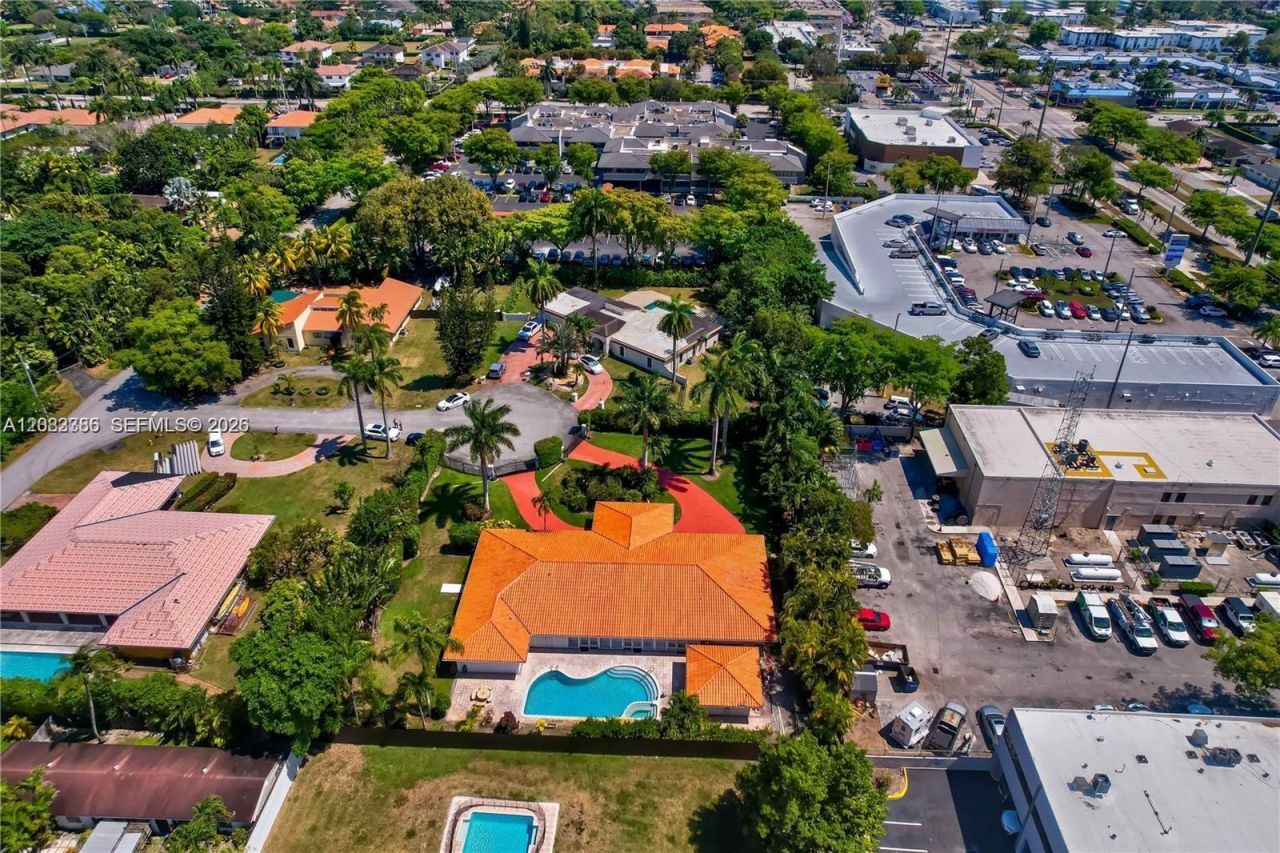 7080 SW 98th Ave , Miami, FL 33173 Photo