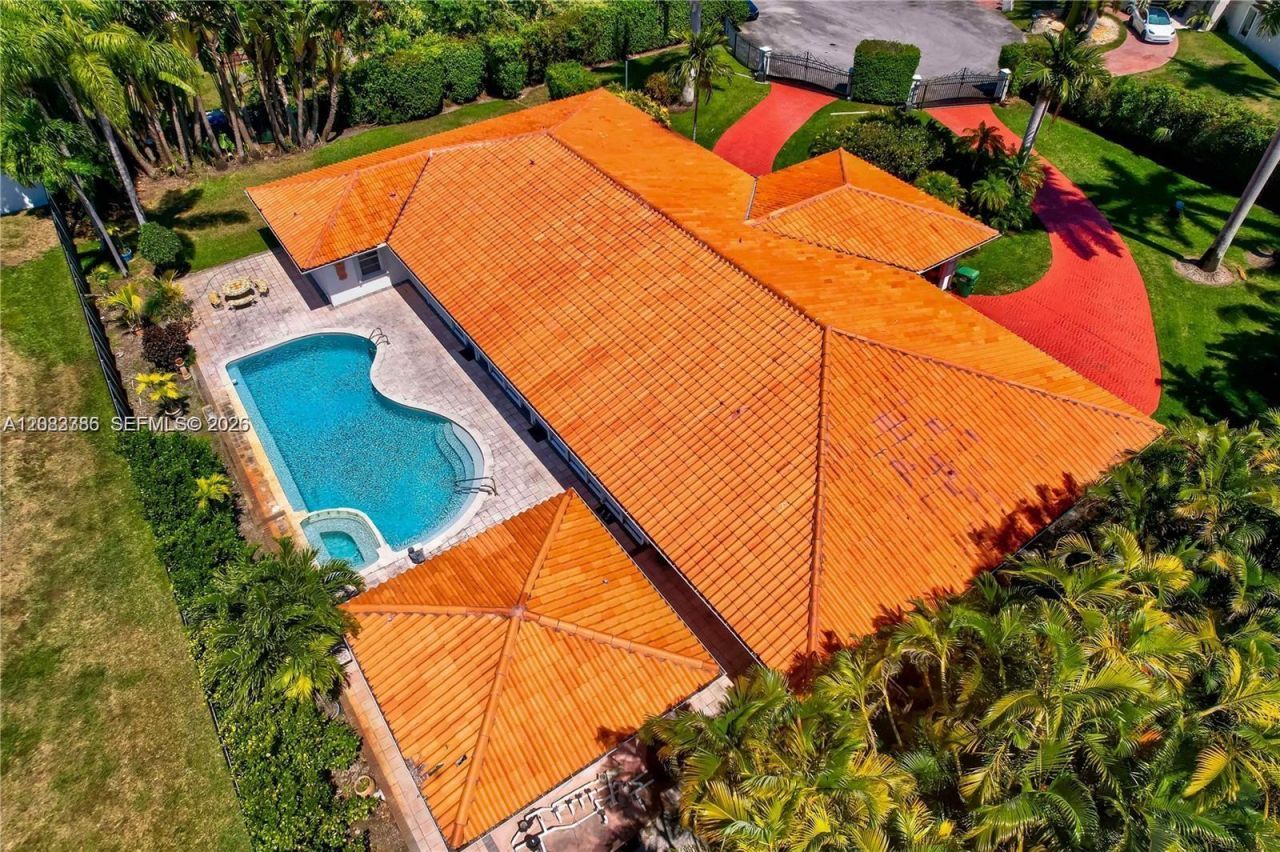 7080 SW 98th Ave , Miami, FL 33173 Photo