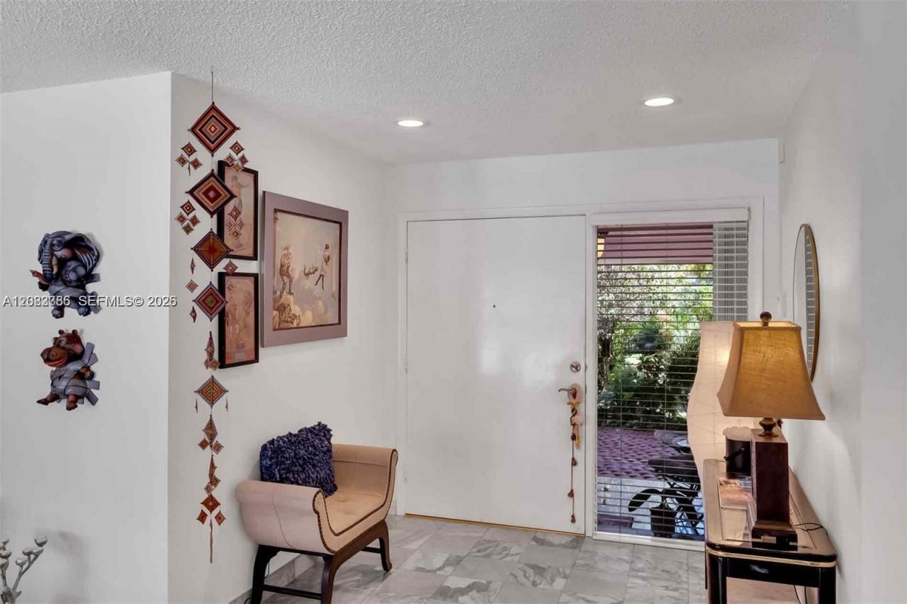 7080 SW 98th Ave , Miami, FL 33173 Photo