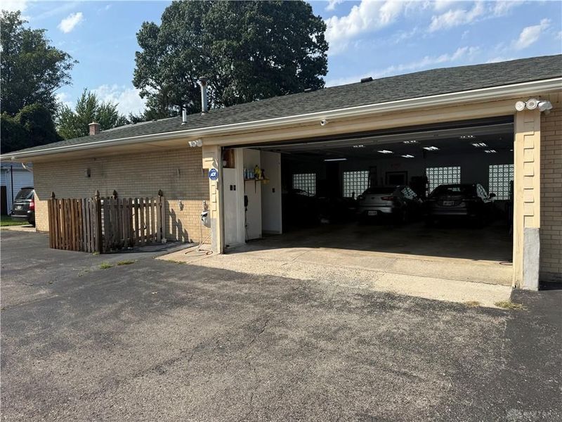 5010 Linden Avenue, Riverside, OH 45432 Photo 2