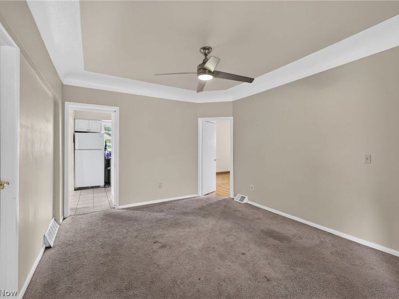 17922 Brazil Road, Cleveland, OH 44119 Photo 6