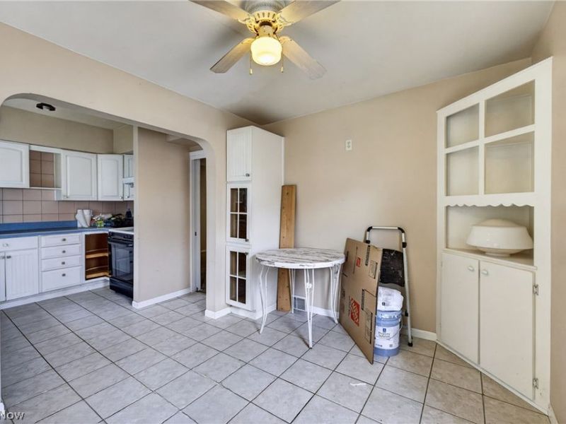 17922 Brazil Road, Cleveland, OH 44119 Photo 9