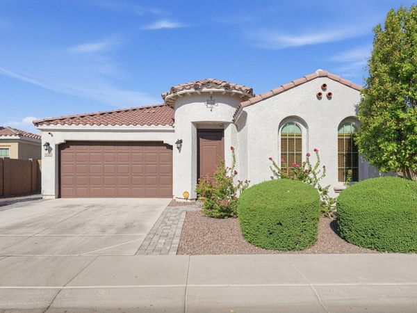 4524 N 93RD Drive, Phoenix, AZ 85037