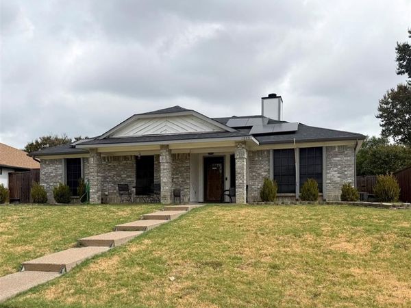 1553 Autumn Breeze Lane, Lewisville, TX 75077