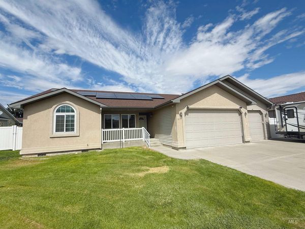 2879 Deaun Ave, Twin Falls, ID 83301