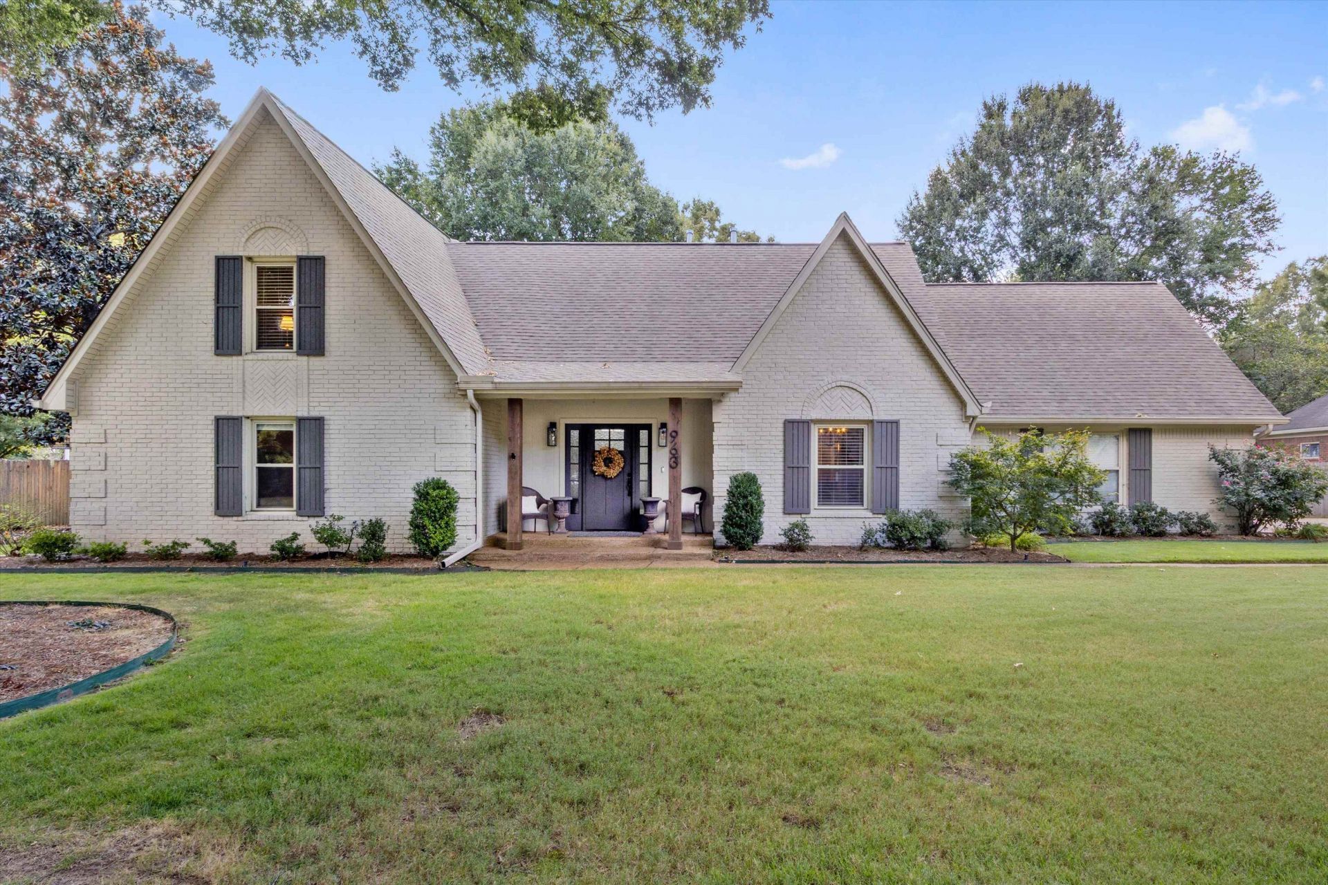 963 AUTUMN OAKS CIR Collierville, TN 38017