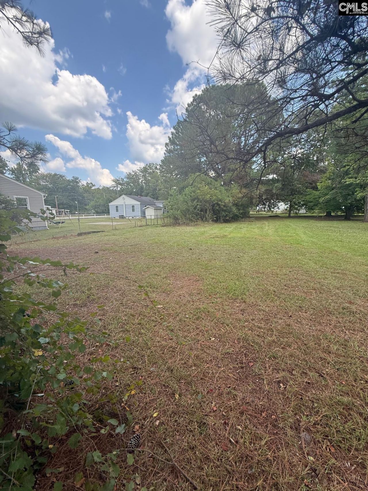 965 Boulevard Road  Photo 4